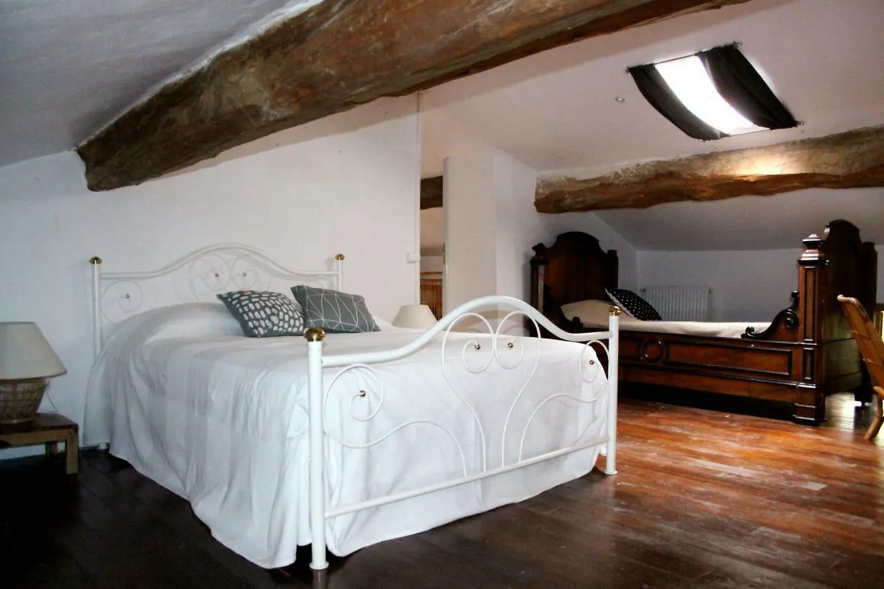 Holiday home Gite La Luciole Tourtrol